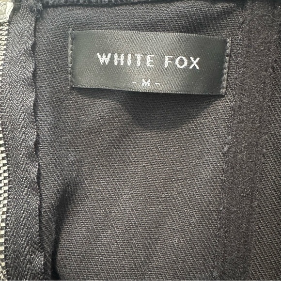 White fox black halter top - Picture 3 of 3